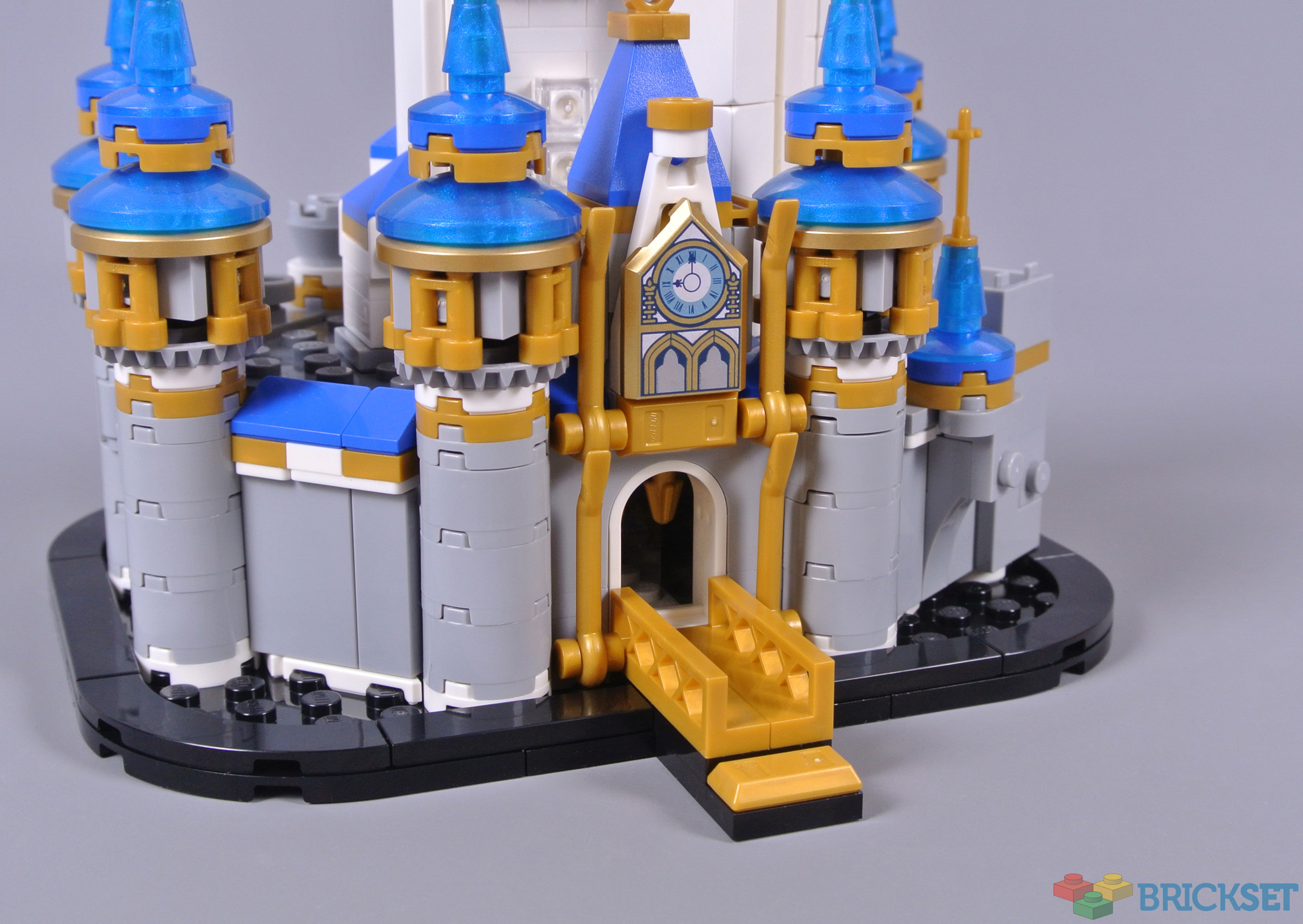 Mini lego disney online castle